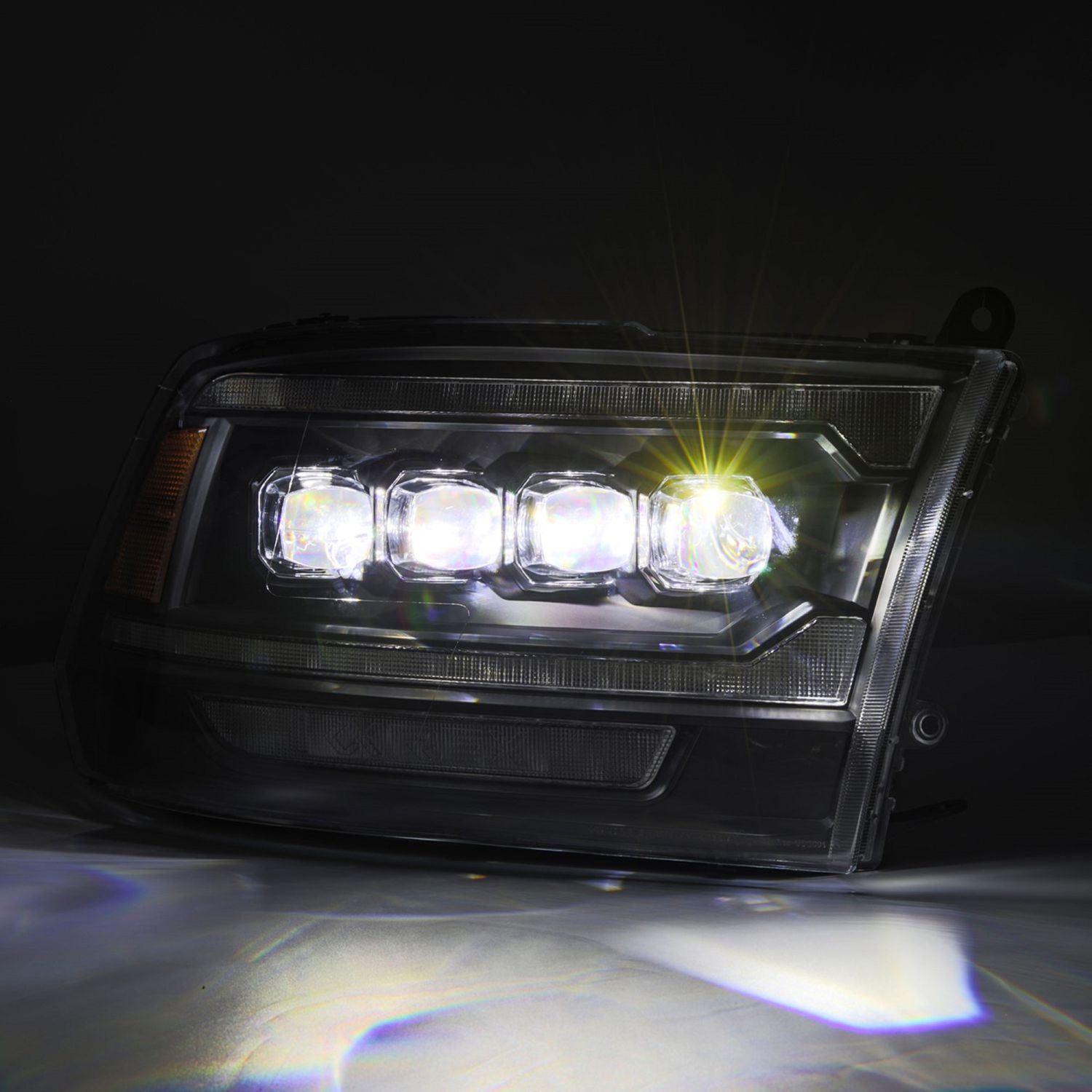 lumière AlphaRex Headlight Assembly 880556