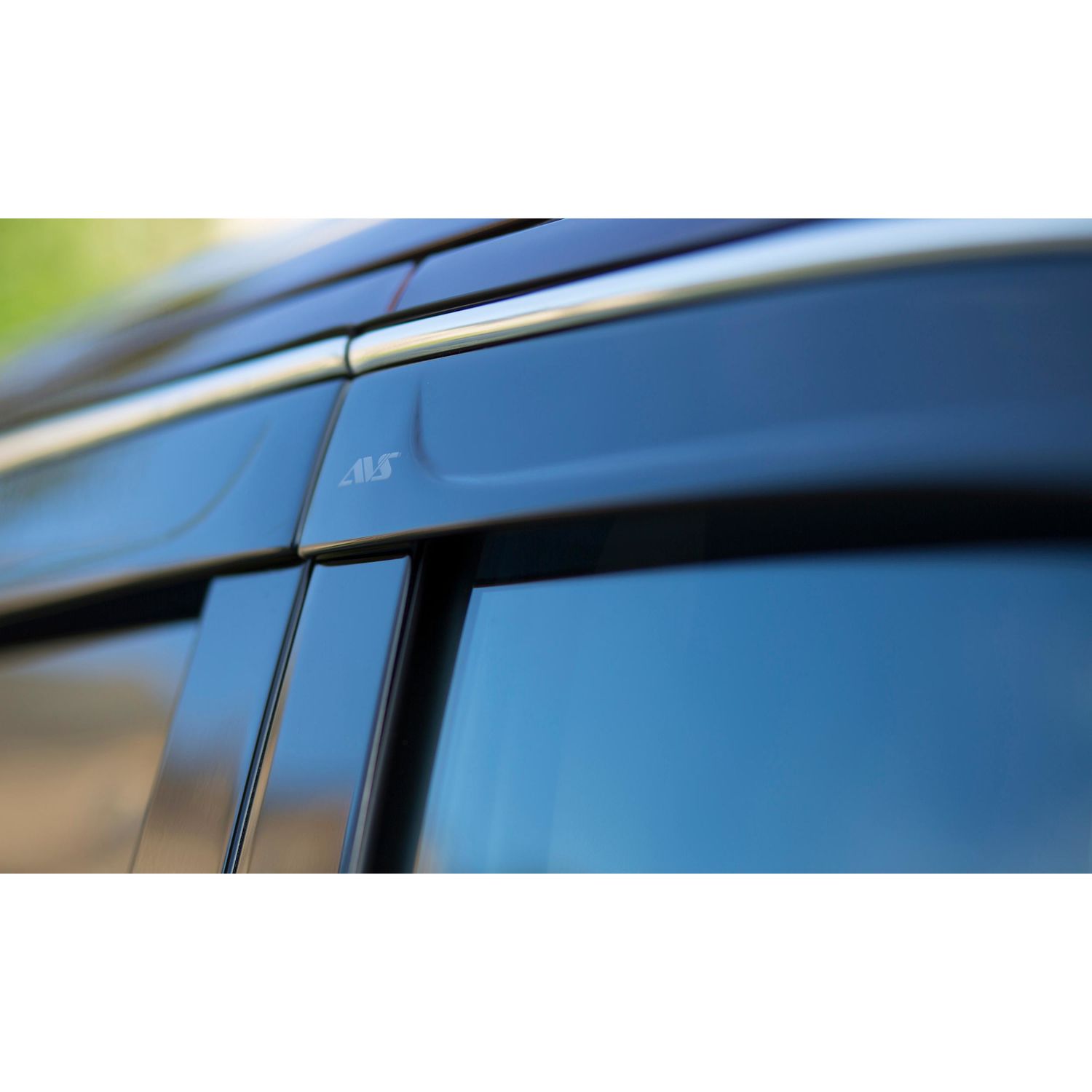 Auto Ventshade (AVS) Black with Chrome Trim Side Window Deflector 794055