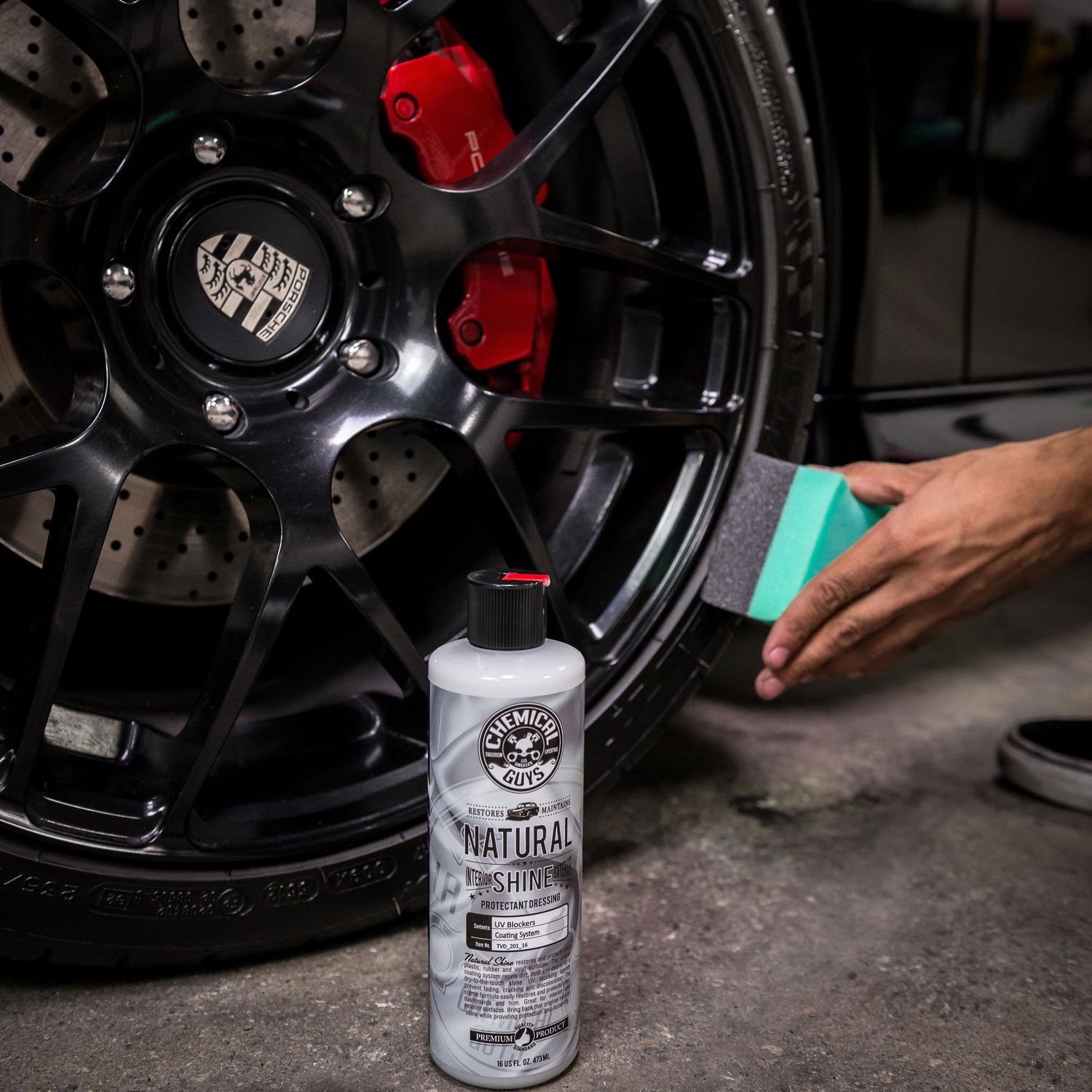 Chemical Guys Natural Shine Plastic, Rubber, Vinyl Protectant Dressing 16oz