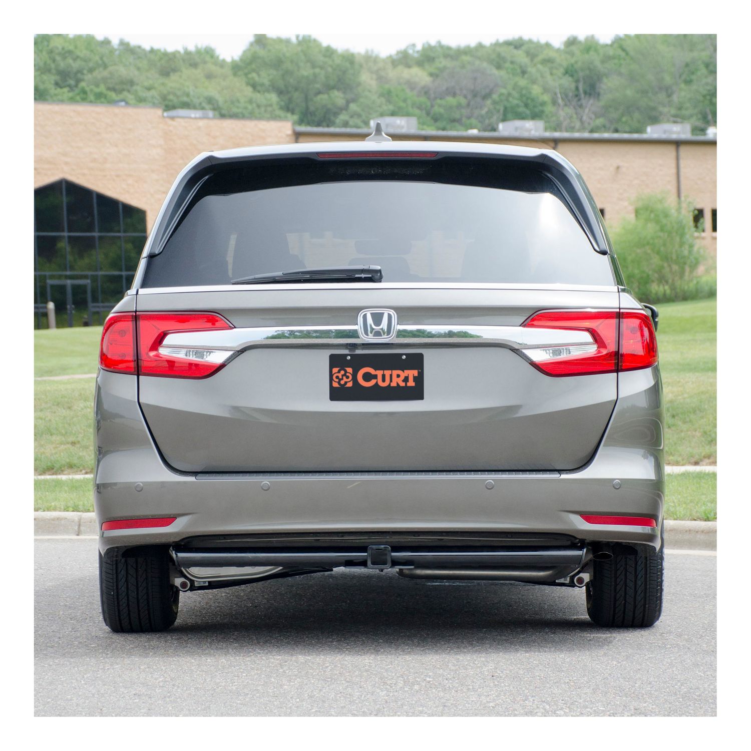 Curt Trailer Hitch 13370