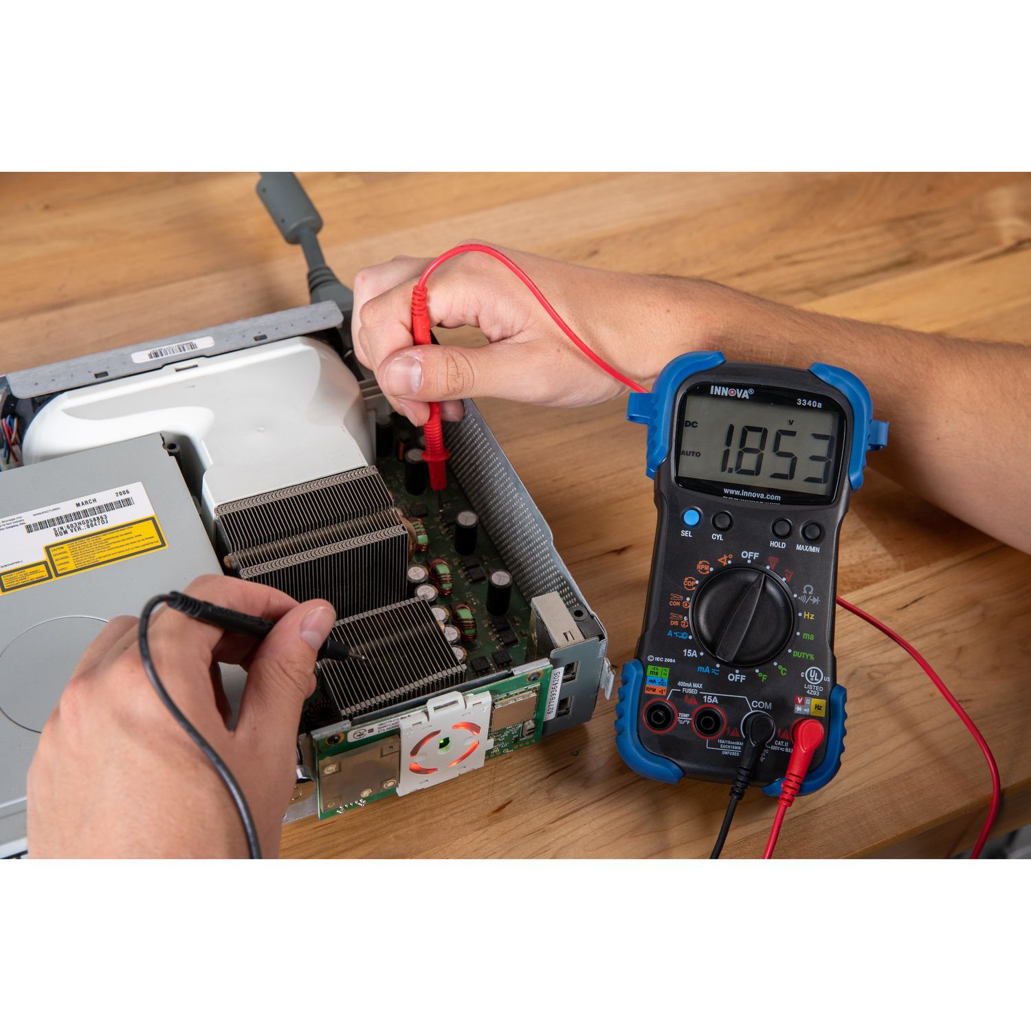 Innova Digital Pro Multimeter