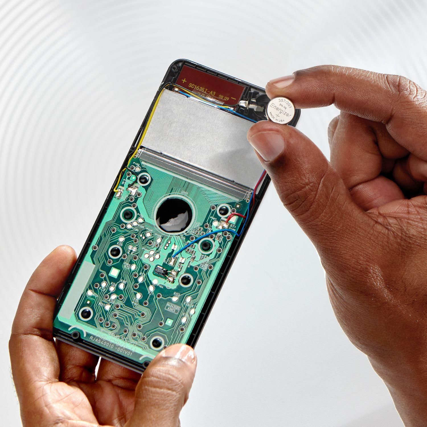 Energizer 357/303 Volt Button Cell Battery Pack