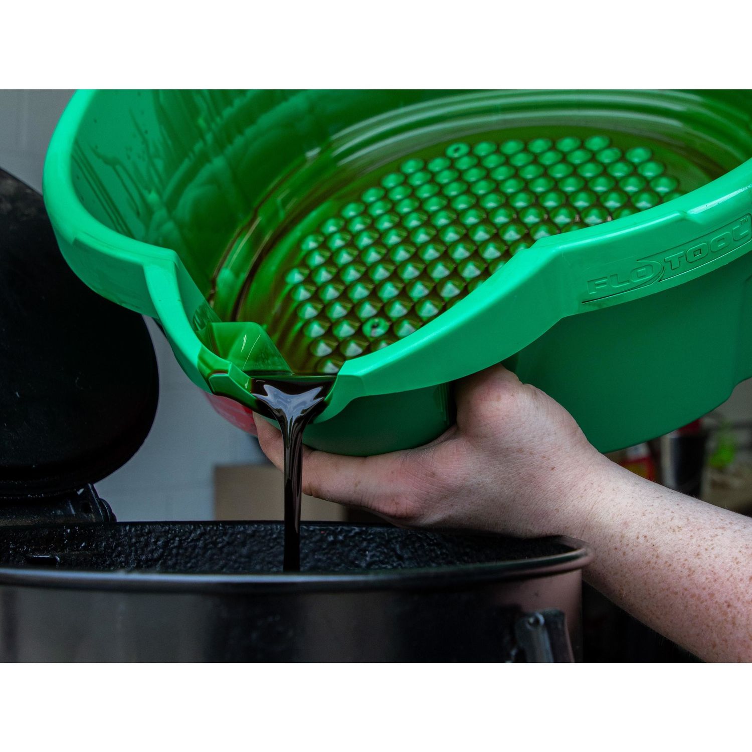 FloTool Less Mess Oil Drain Pan