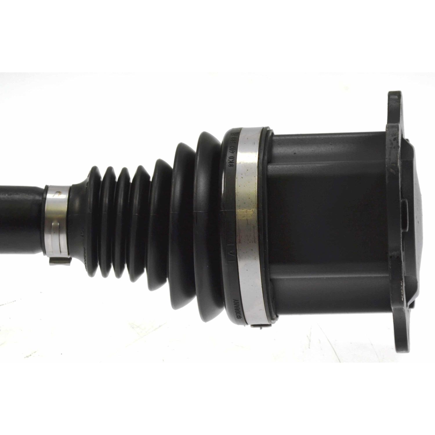 GKN CV Axle 304923