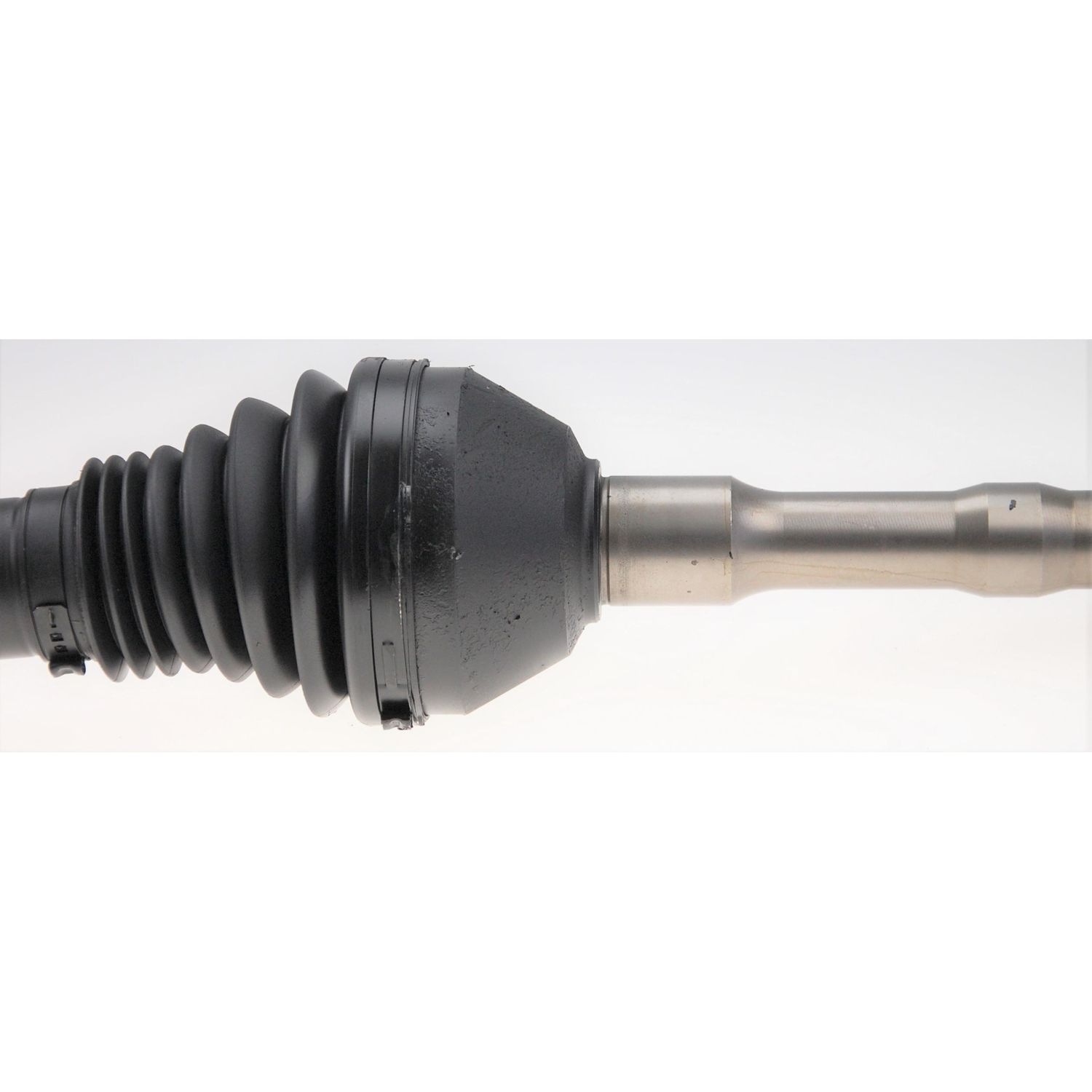 GKN CV Axle 305547