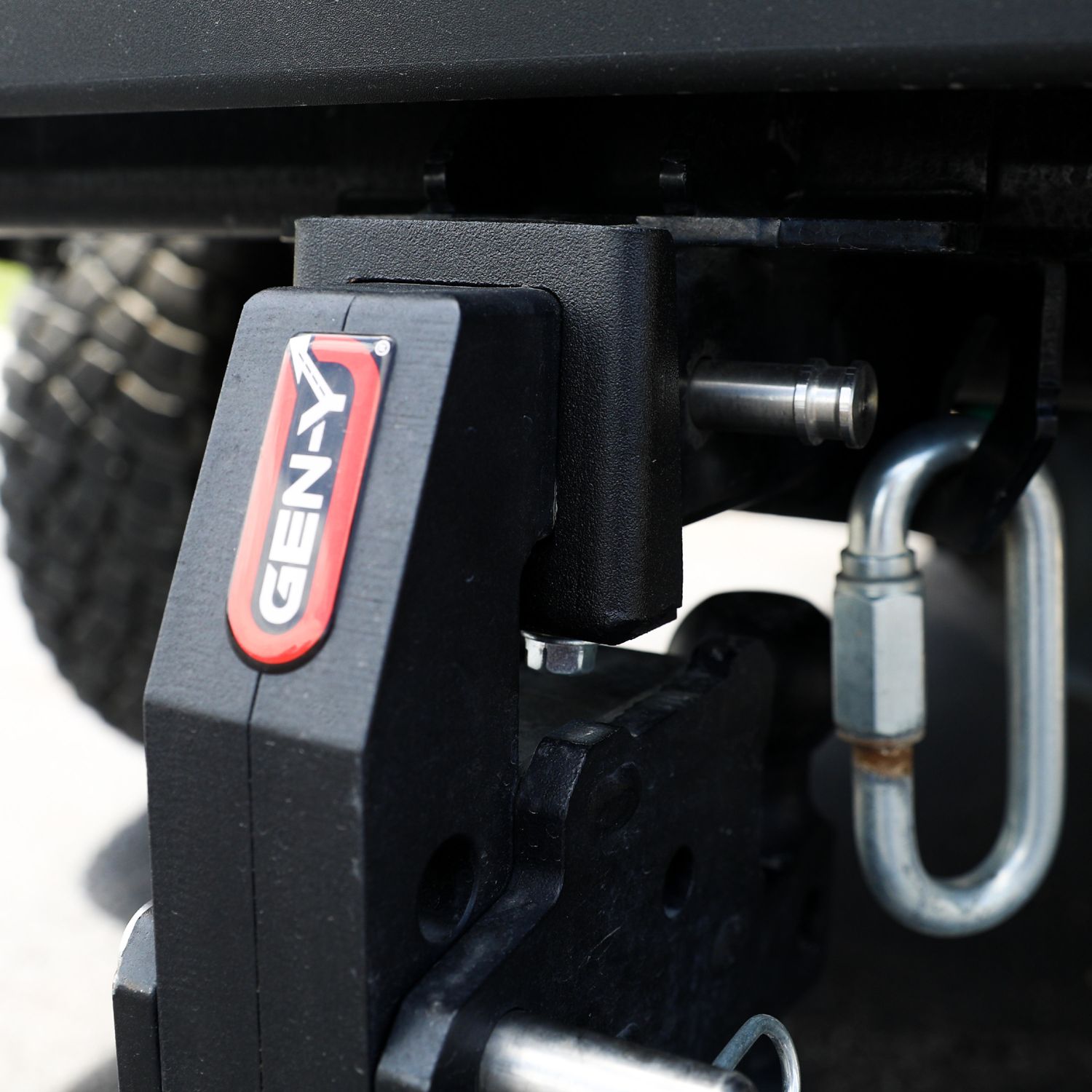 Gen-Y Hitch 2in Bolt-On Anti Rattle Hitch Tightener