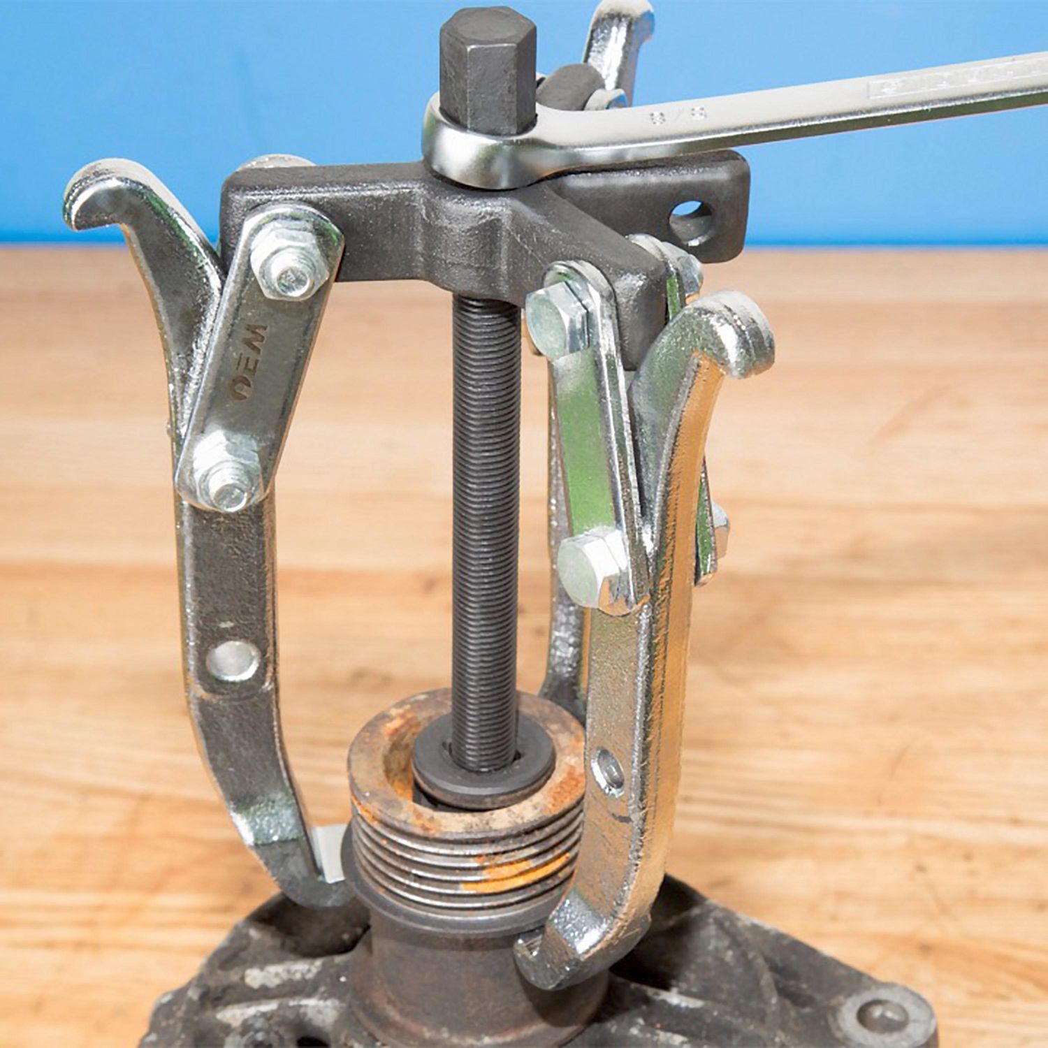 OEMTOOLS 5 Ton 2/3 Jaw Puller