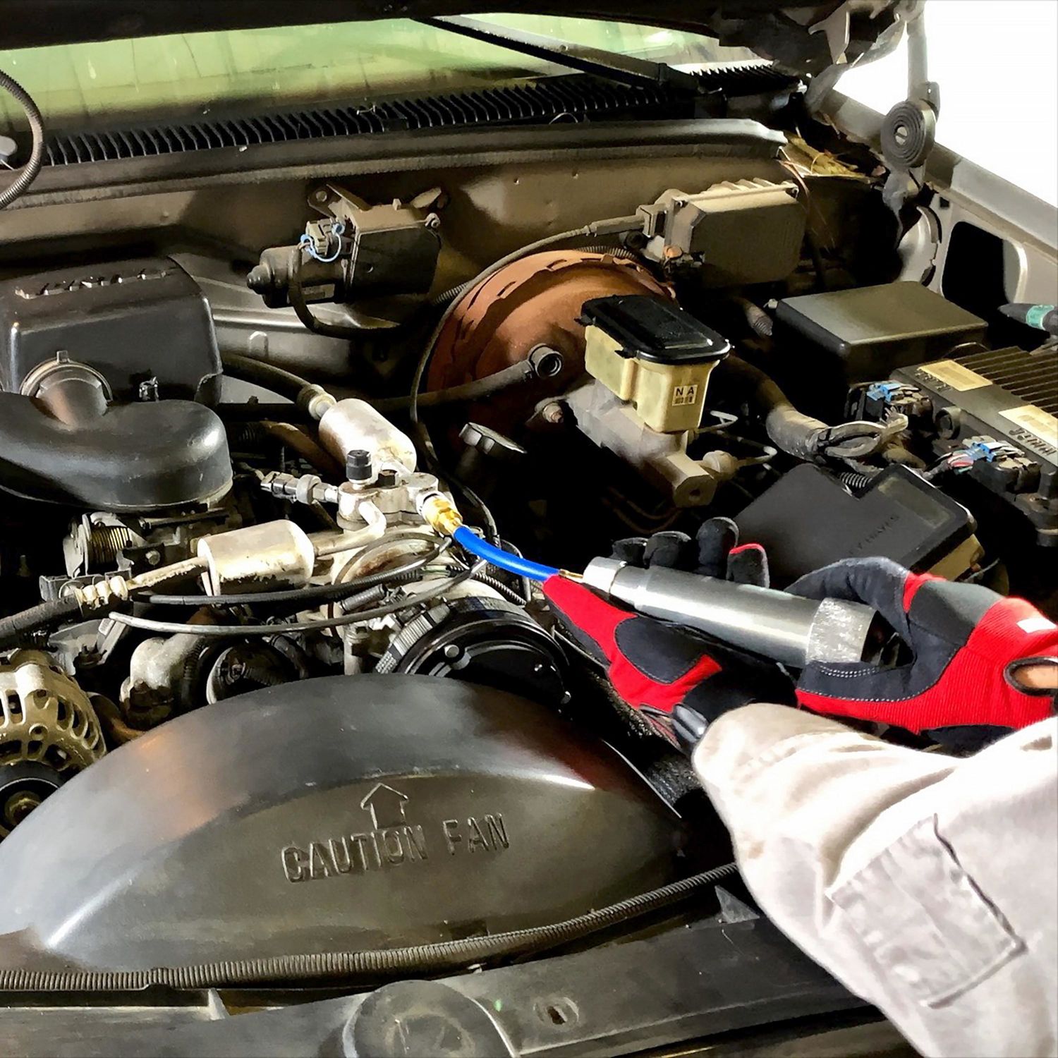 OEM TOOLS A/C Leak Detector UV Dye Injector/Light Kit (Dye Sold Separately)