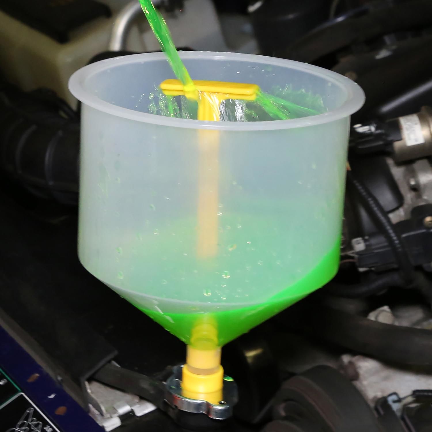 OEMTOOLS Translucent No Spill Coolant Filling Funnel 15 Piece Set