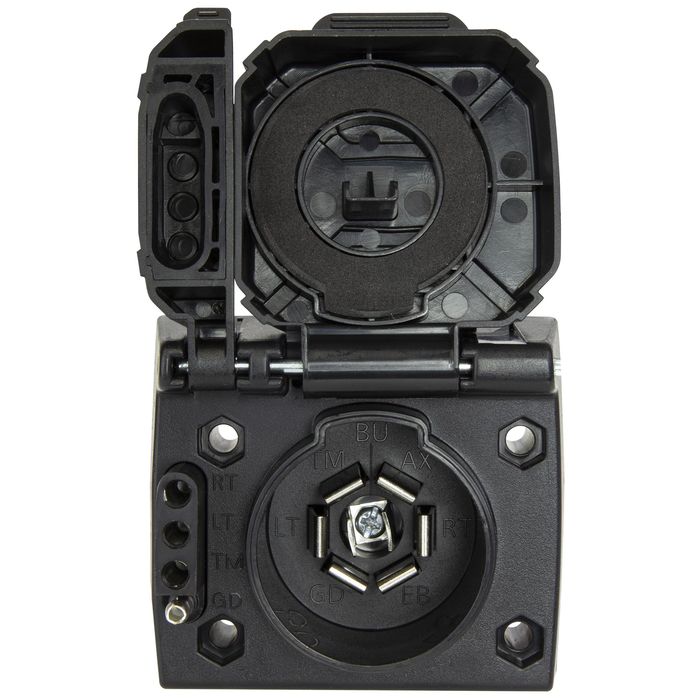 Hopkins Towing Solution 7 Blade And 4 Flat Vehicle Side