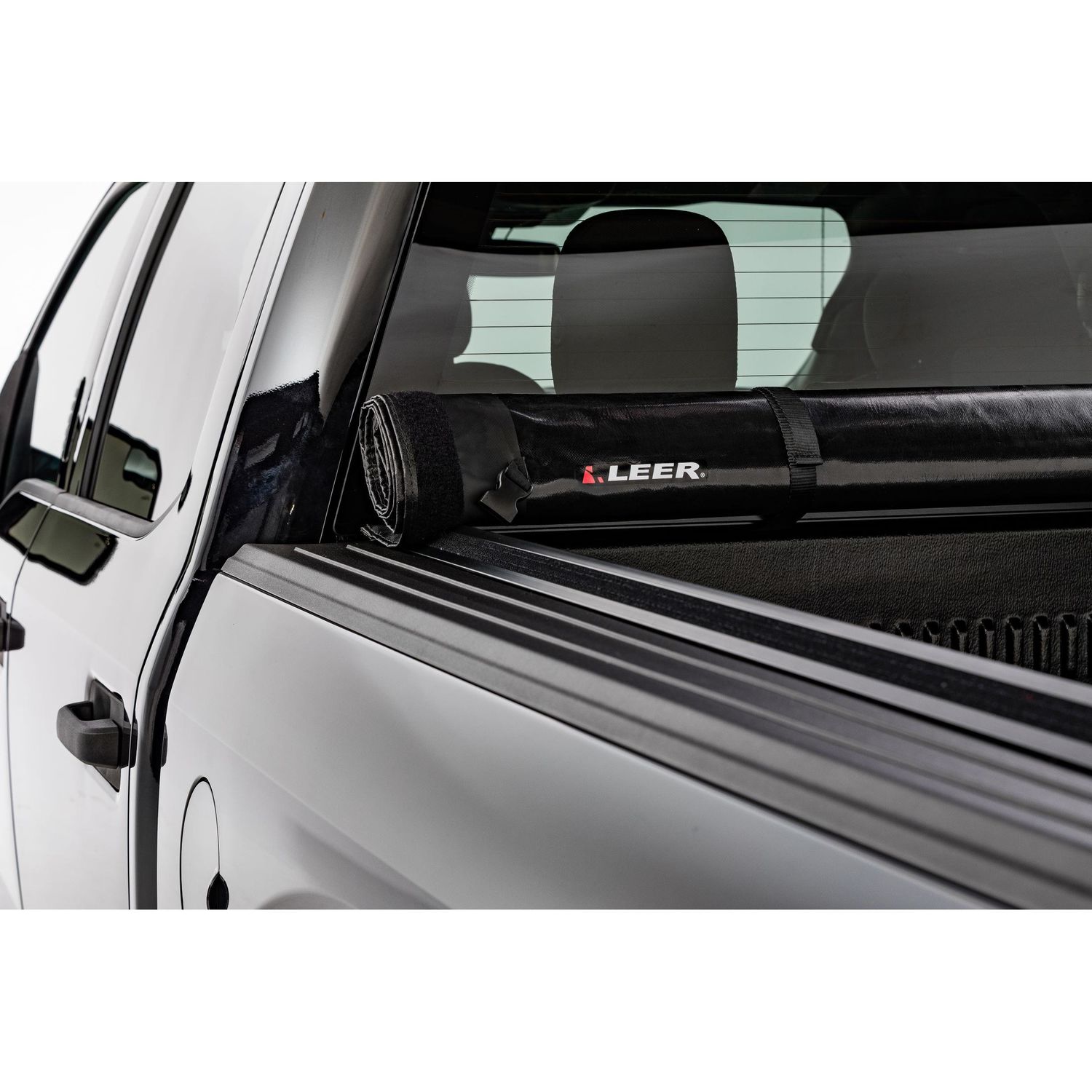 LEER Soft Roll-Up Tonneau Cover 610170