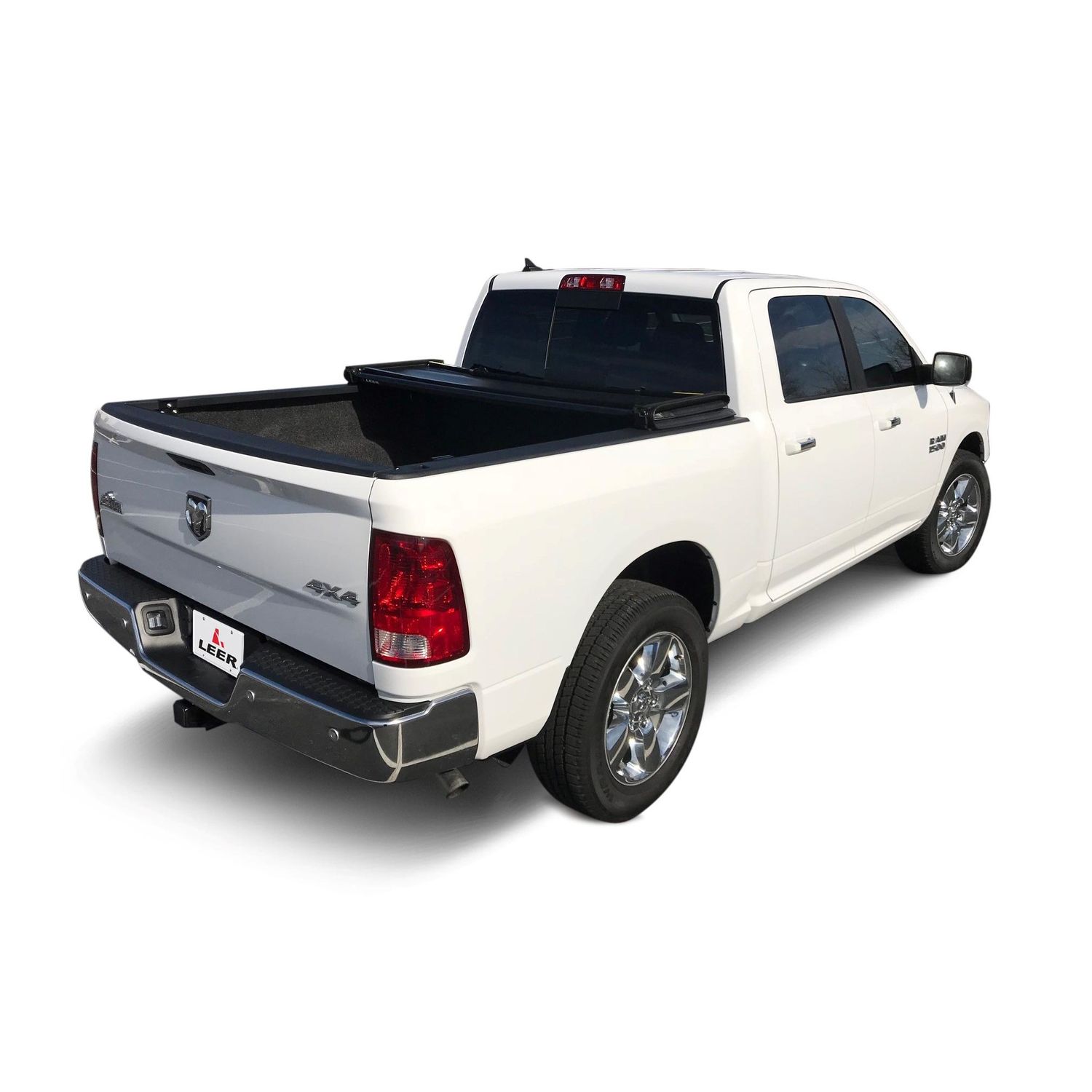 LEER Soft TriFold Tonneau Cover 630117