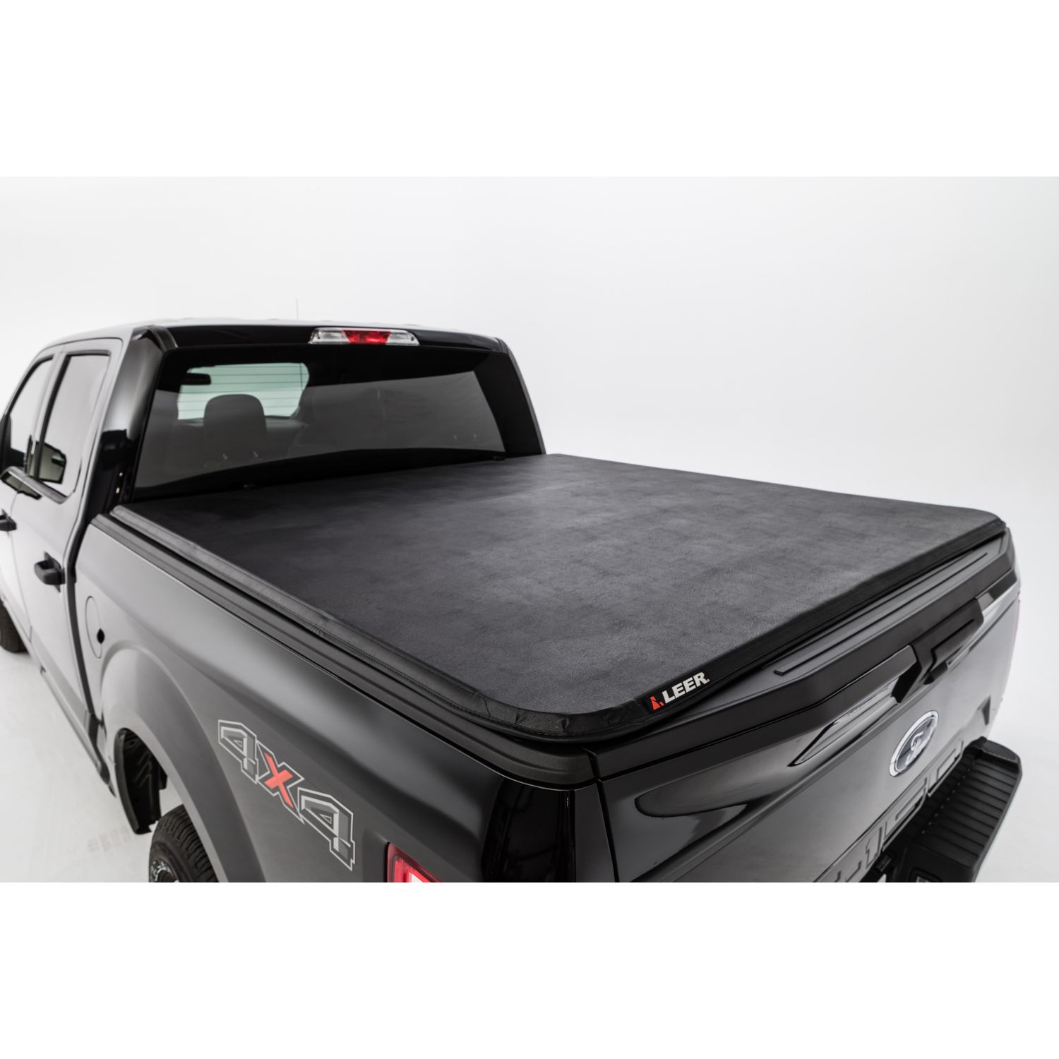 LEER Soft TriFold Tonneau Cover 630284