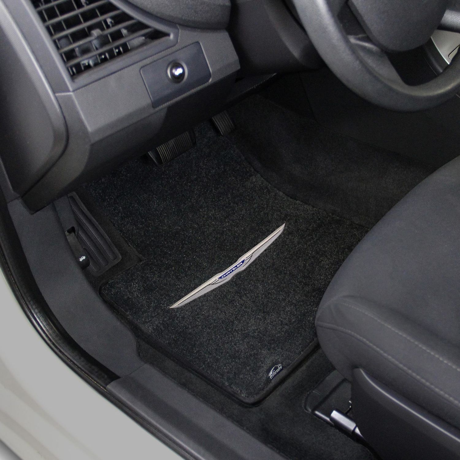 How to Select, Install, and Clean Floor Mats - AutoZone