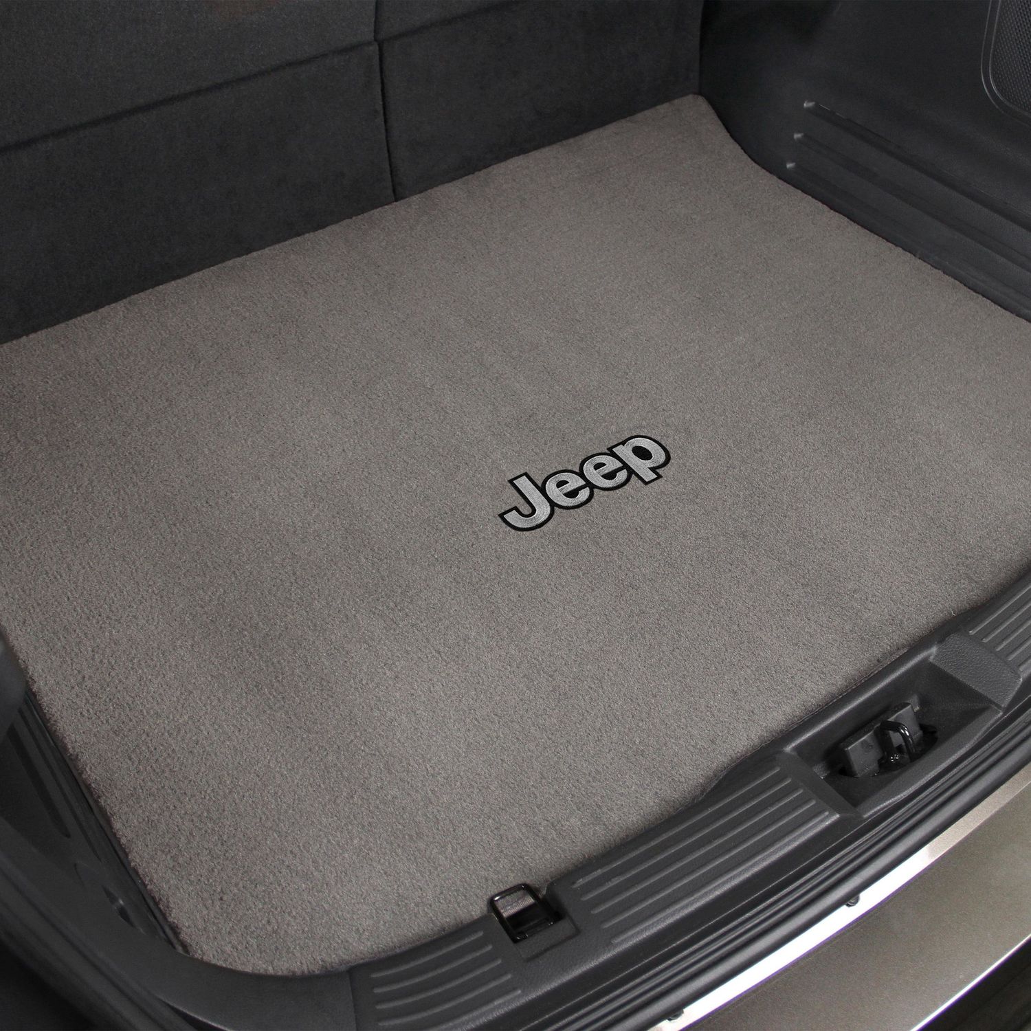 Jeep floor deals mats autozone