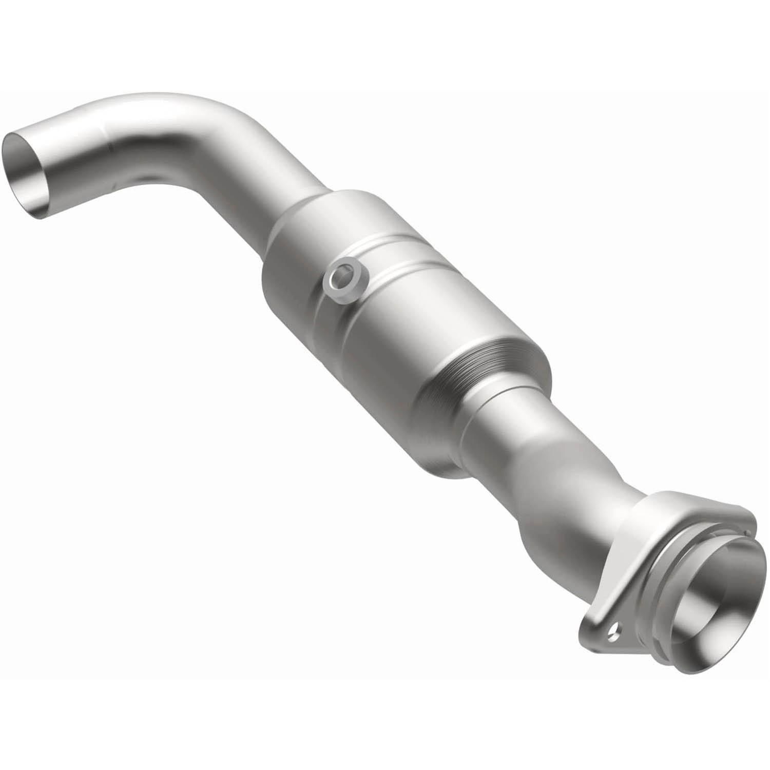 MagnaFlow Direct Fit CARB Catalytic Converter 5451428