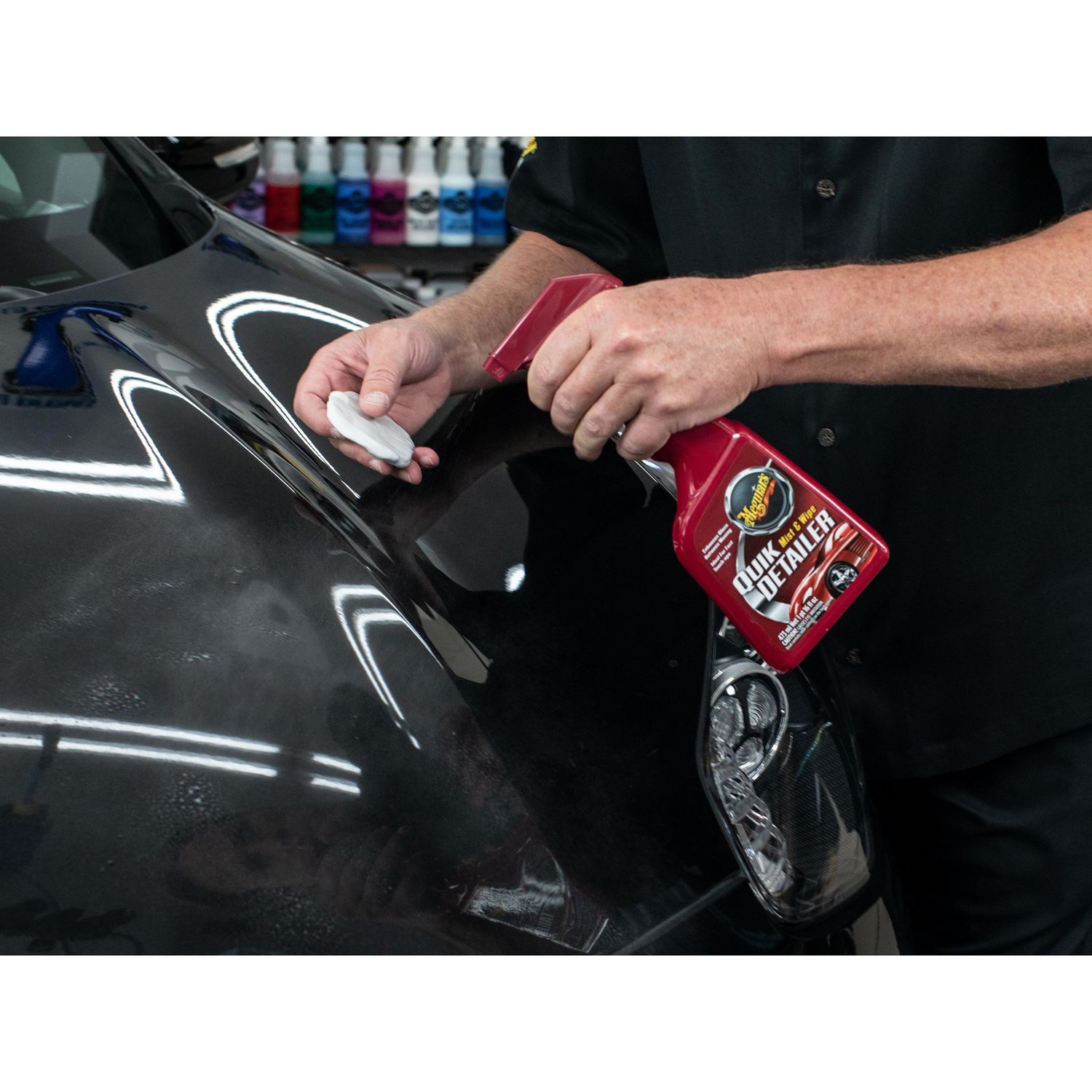 Meguiar's Quik Detailer, Mist & Wipe Car Detailing Spray, Clear Light Contaminants and Boost Shine with A Quick Detailer Spray That Keeps Paint and
