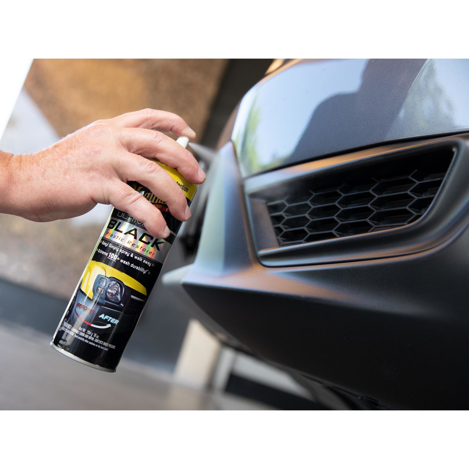 Meguiar's Ultimate Black Plastic Restorer Spray 10oz