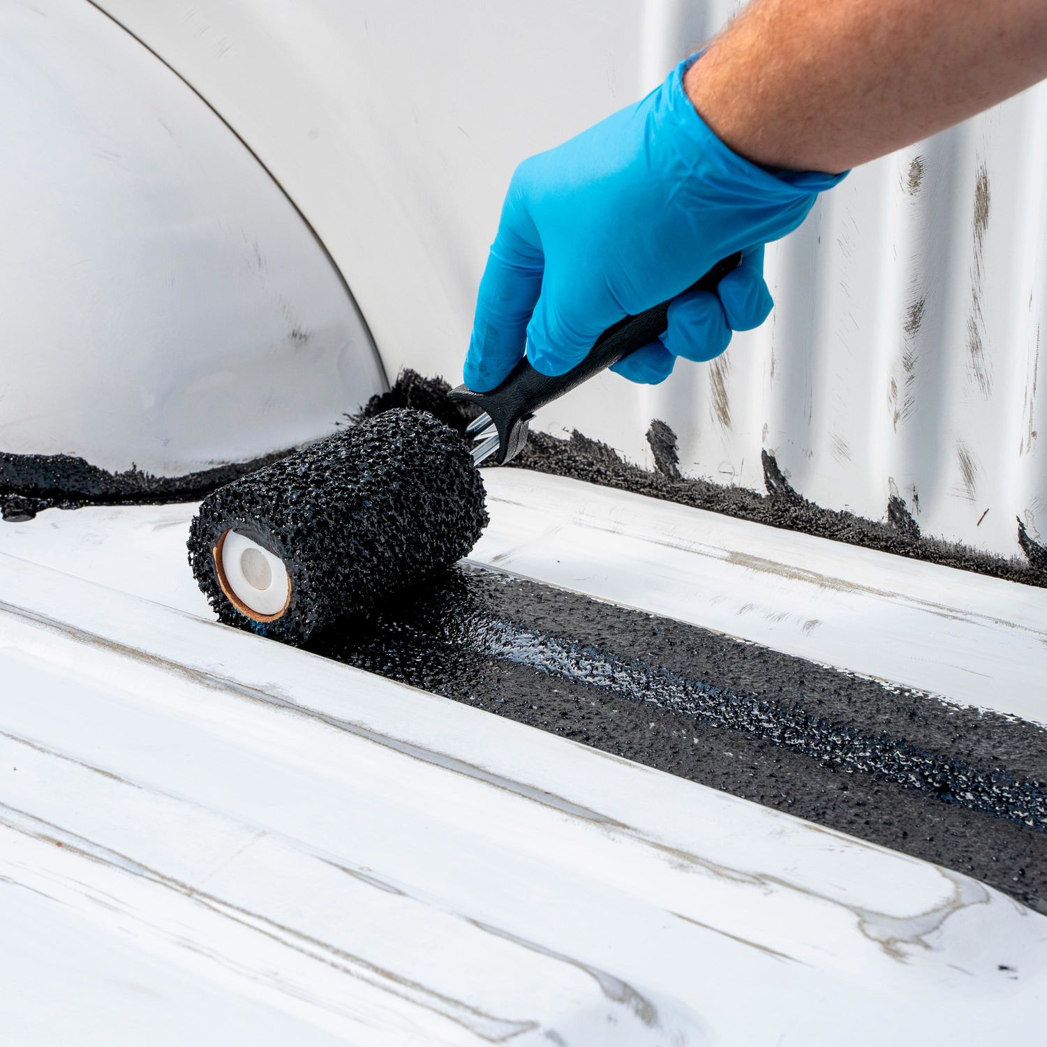 Herculiner Black Truck Bed Coating Kit