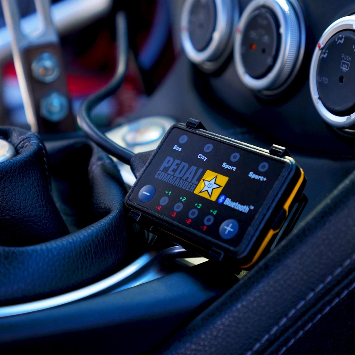 Pedal Commander Electronic Throttle Controller PC71HYNEAN1