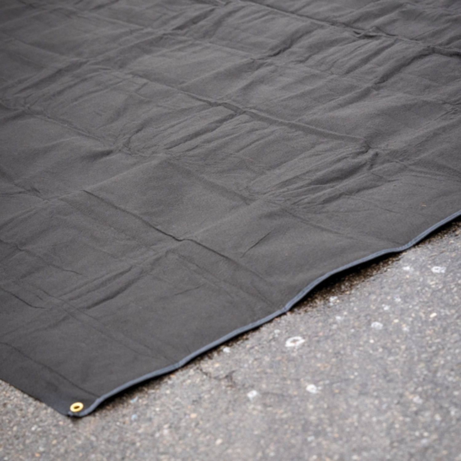 Pig Home Solutions Oil Drip Mat for Under Car | 5' x 5' Oil Absorbent  Ground Tarp | PM50087