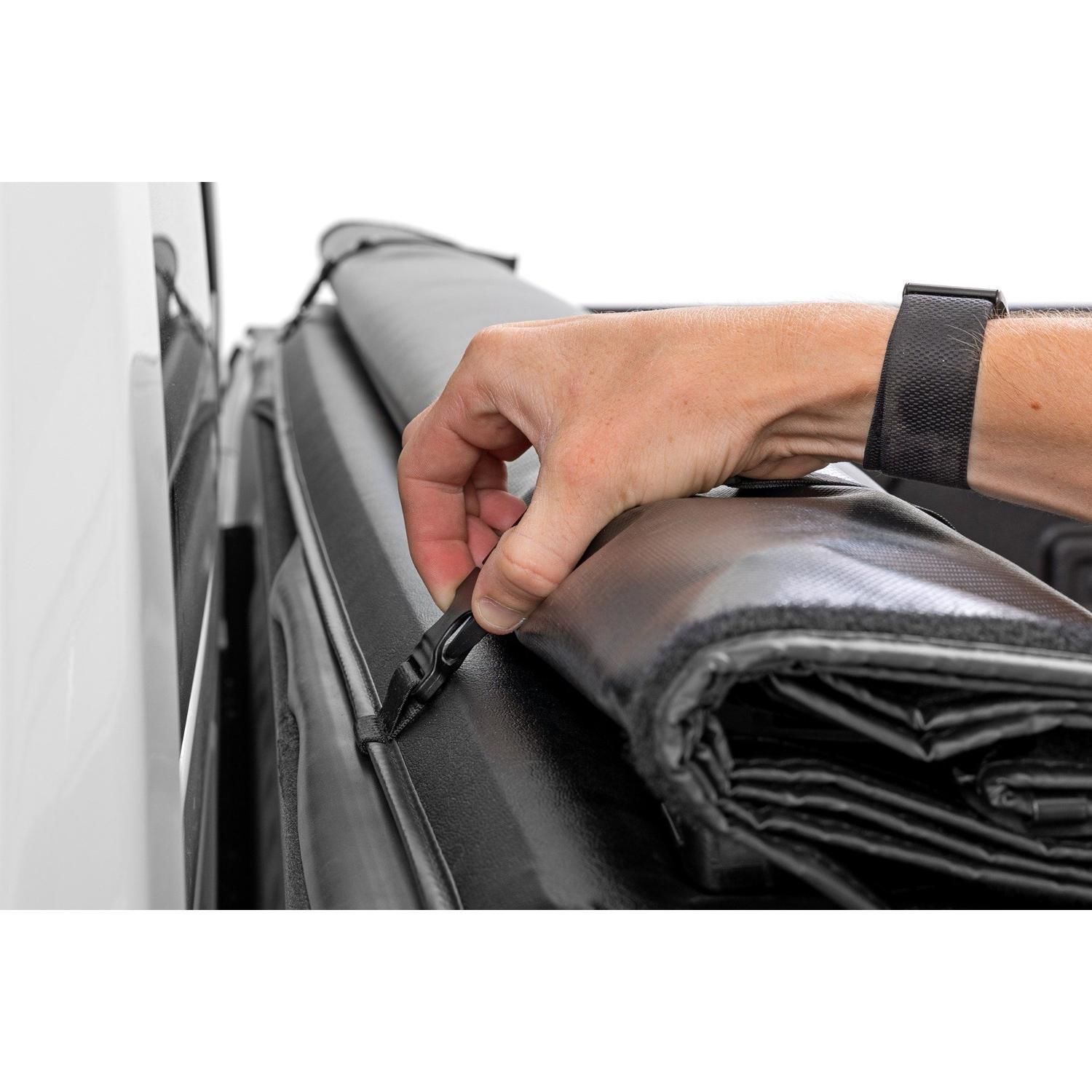 Rough Country Soft Roll Up Bed Cover 5'10 Inch Bed Chevy/GMC 1500 (19