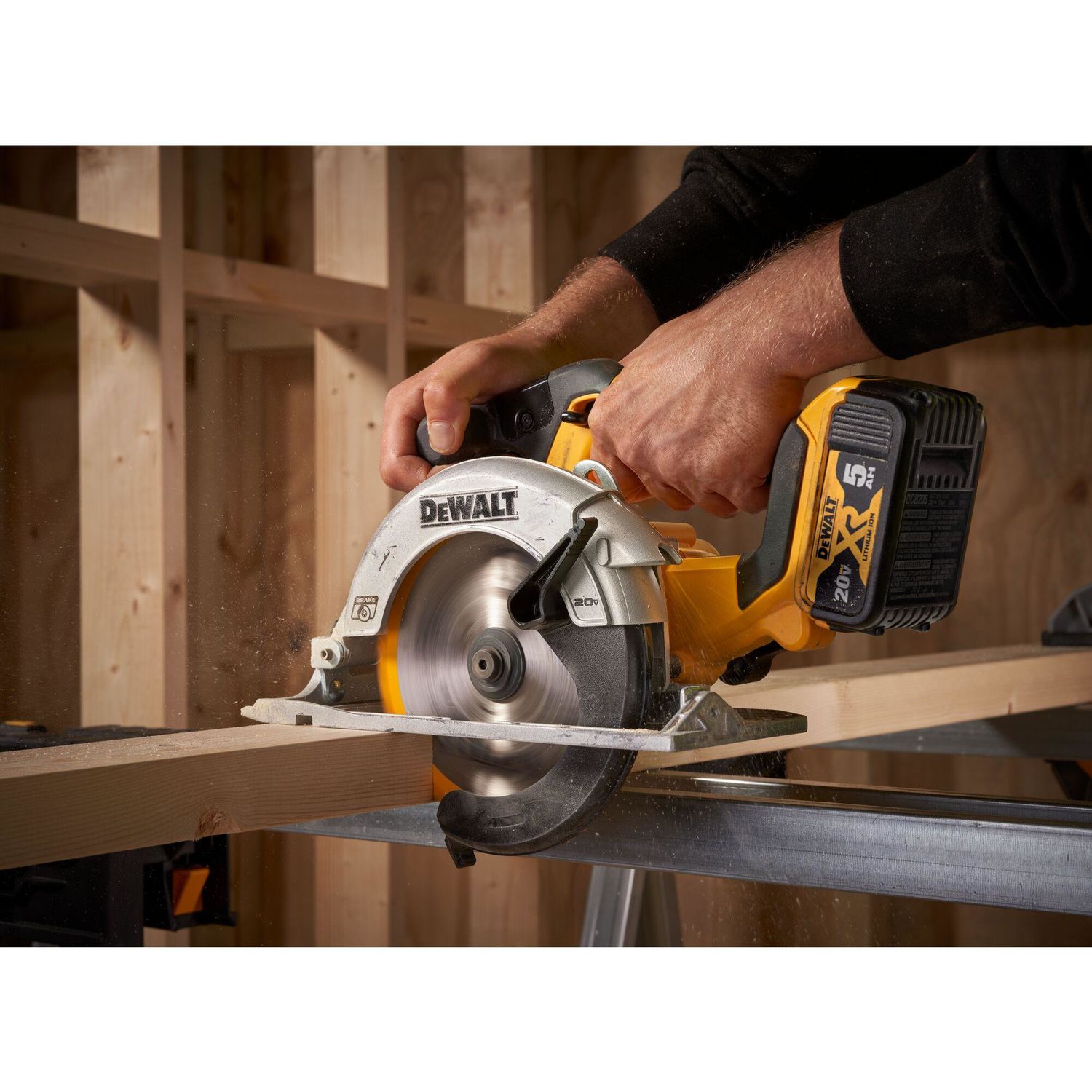 Dewalt skill discount saw 20 volt