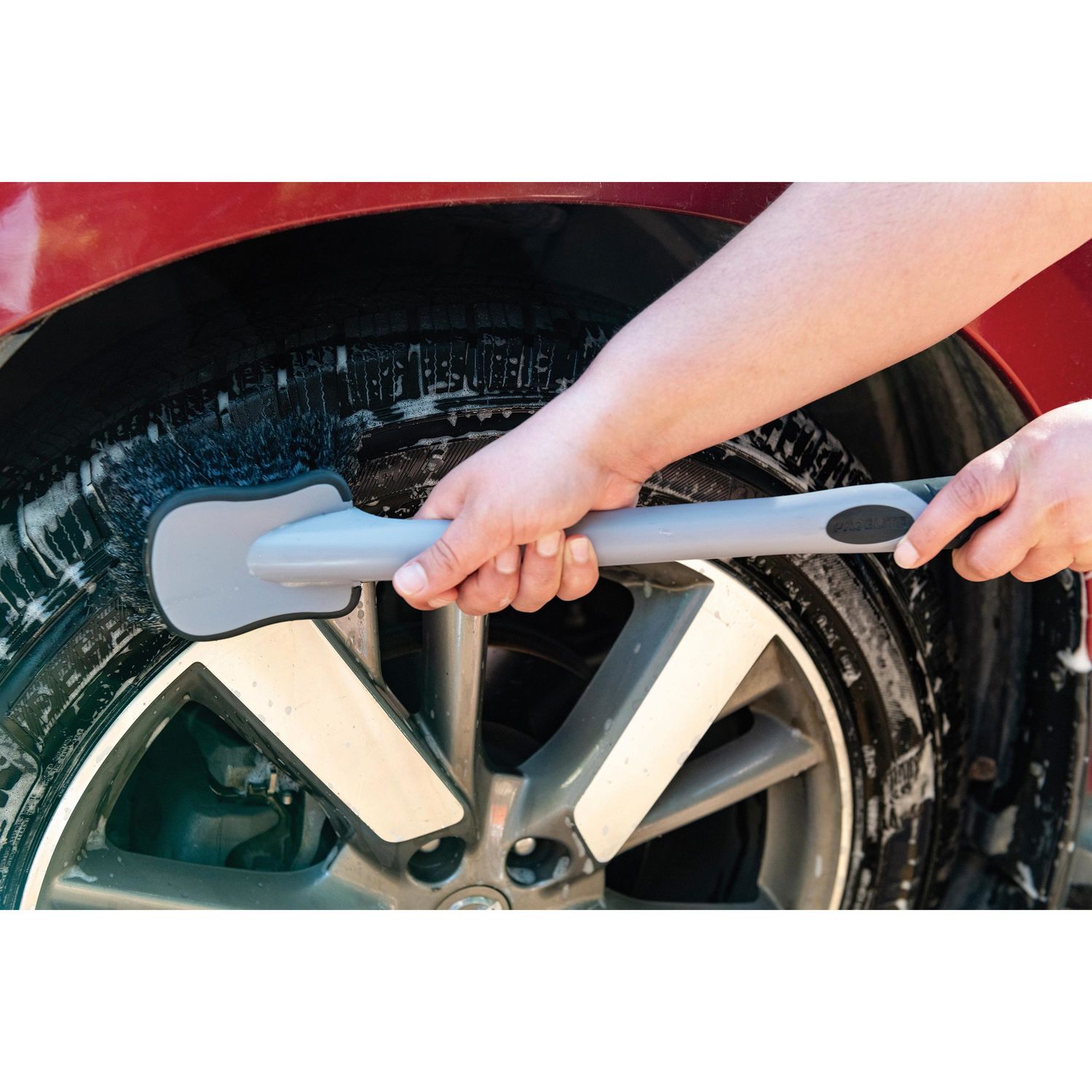ProElite Wheel Well Cleaning Brush