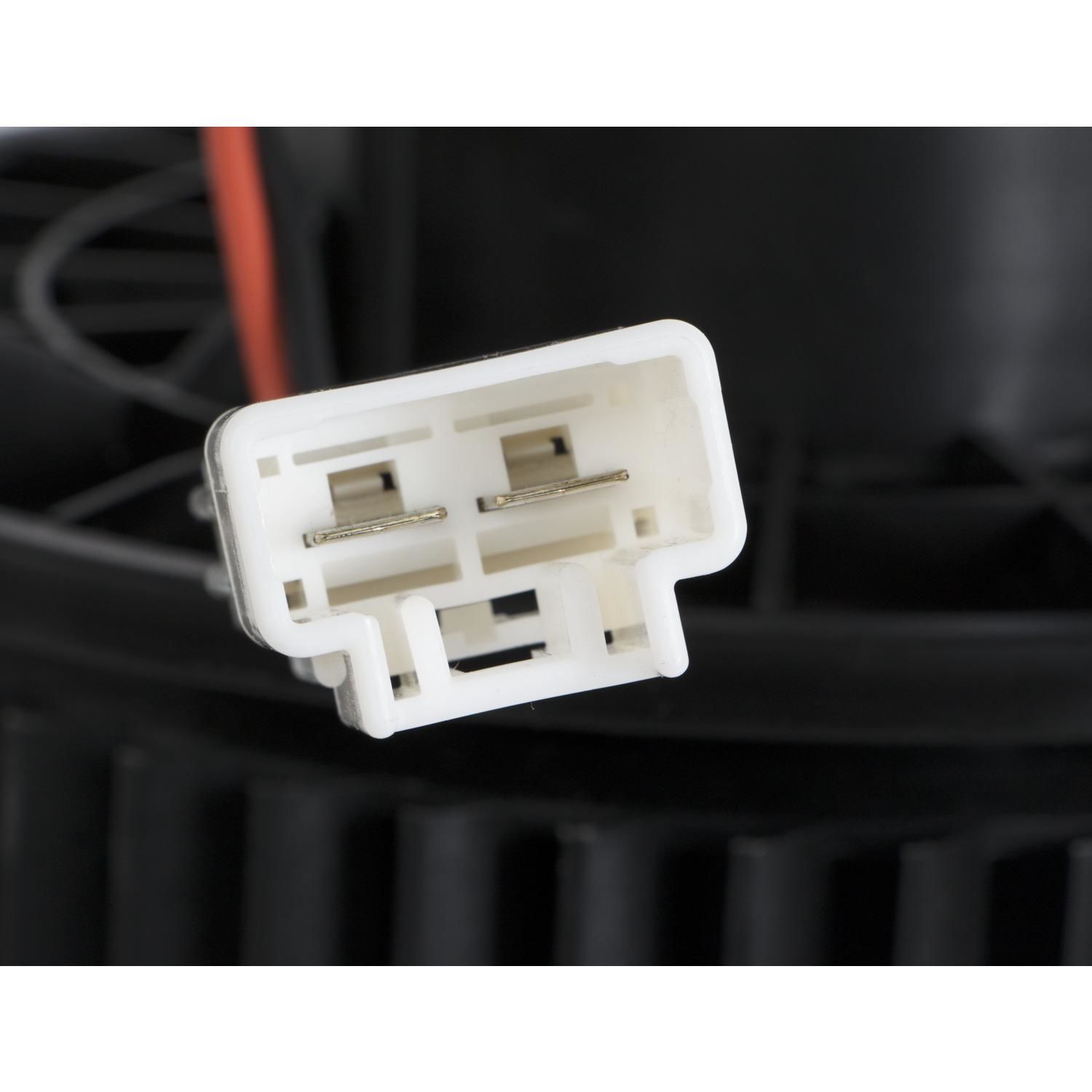 Continental / VDO A/C Heater Blower Motor PM9353