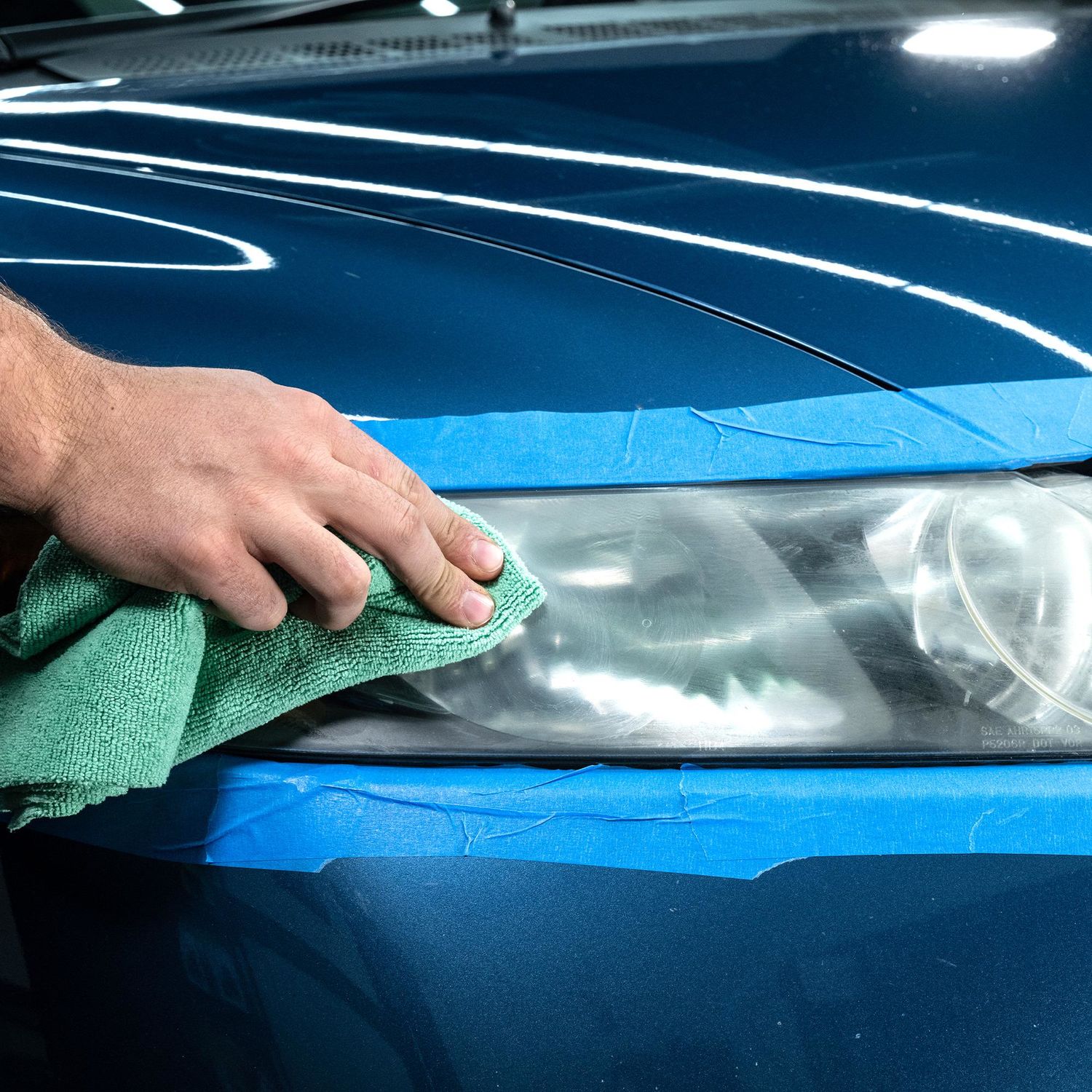 Turtle Wax Headlight Lens Restorer Kit