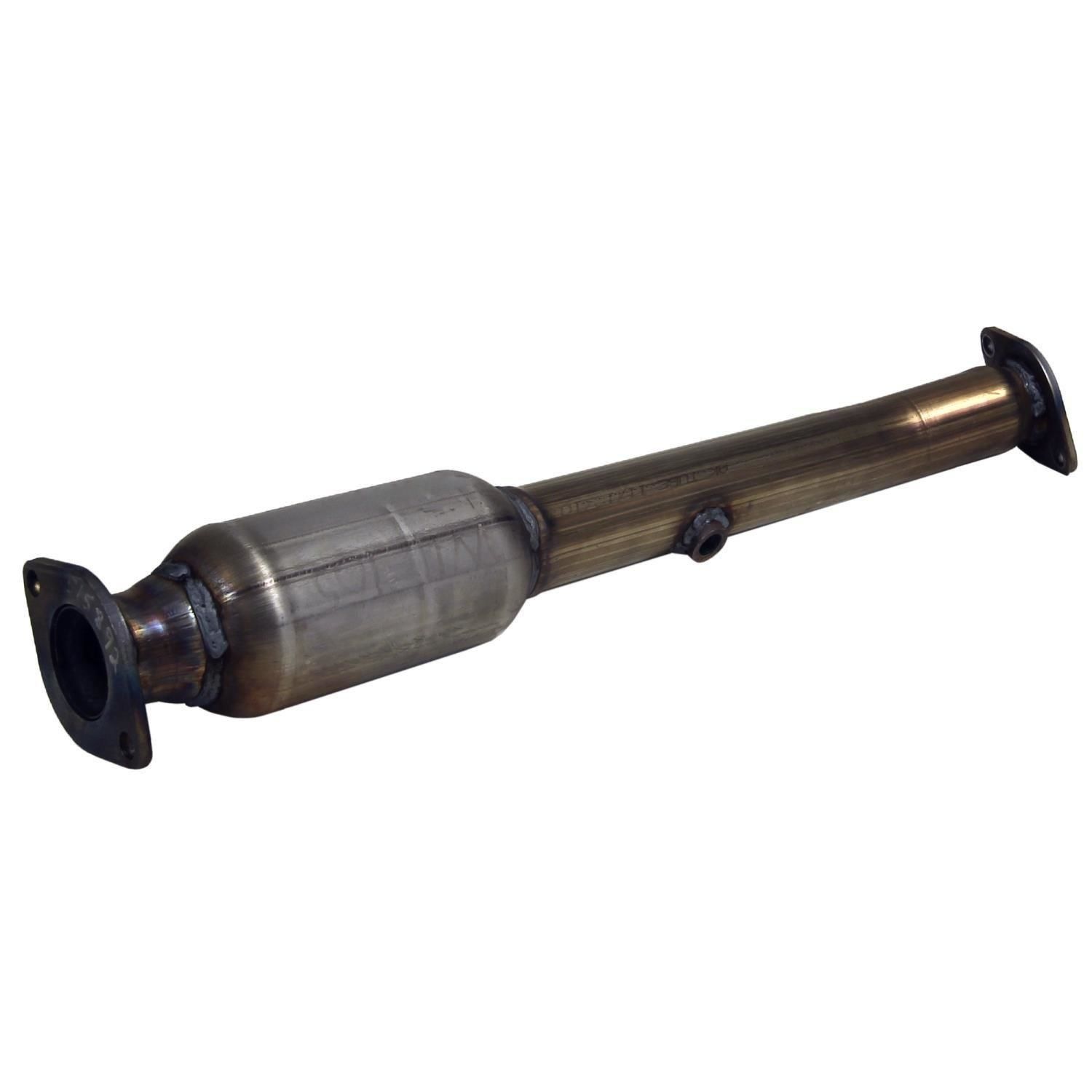 Walker Exhaust Ultra EPA Direct-Fit Federal Catalytic Converter 16488