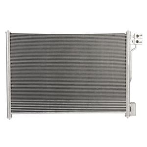 Spectra Premium A/C Condenser 7-3557 for Ford Crown Victoria
