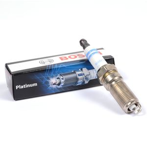 Bujia de Platino Bosch 6716 for Saturn L200