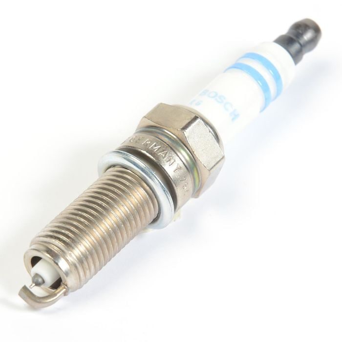 Bosch Double Iridium Spark Plug YR6NI332S