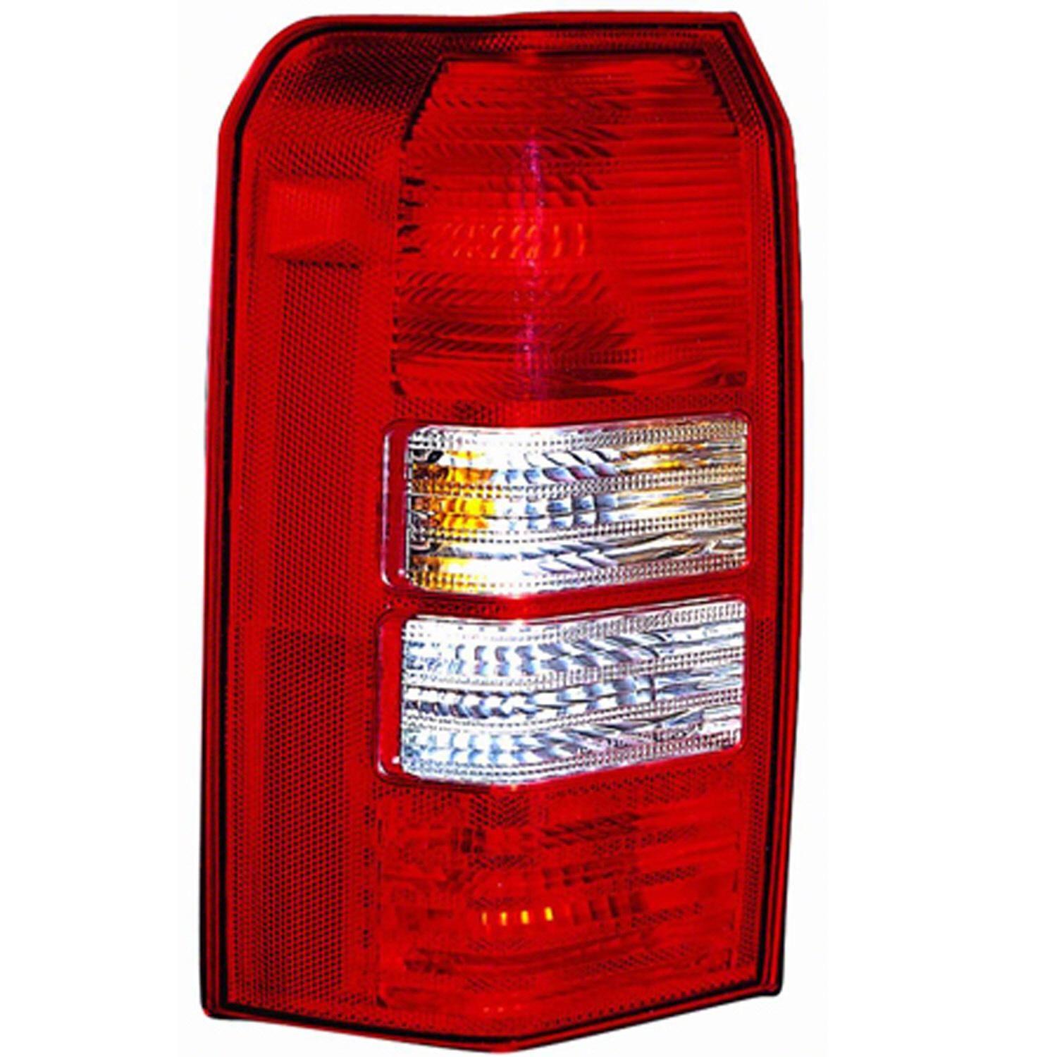 Keystone Collision Tail Light Assembly CH2800181V