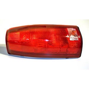 Supreme Collision Parts Group Tail Light GM2800125V for GMC K2500 Suburban