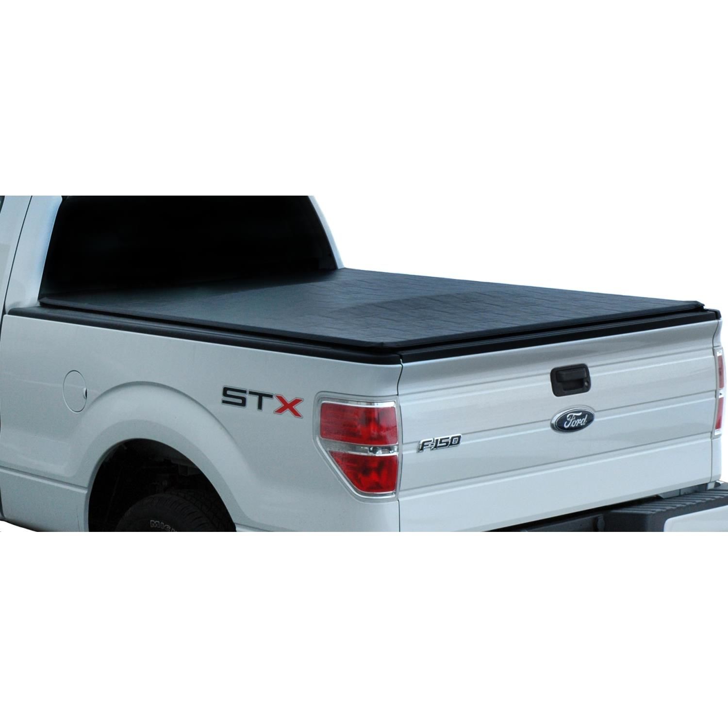 Lund Revelation Soft Roll Up Tonneau Cover 91029