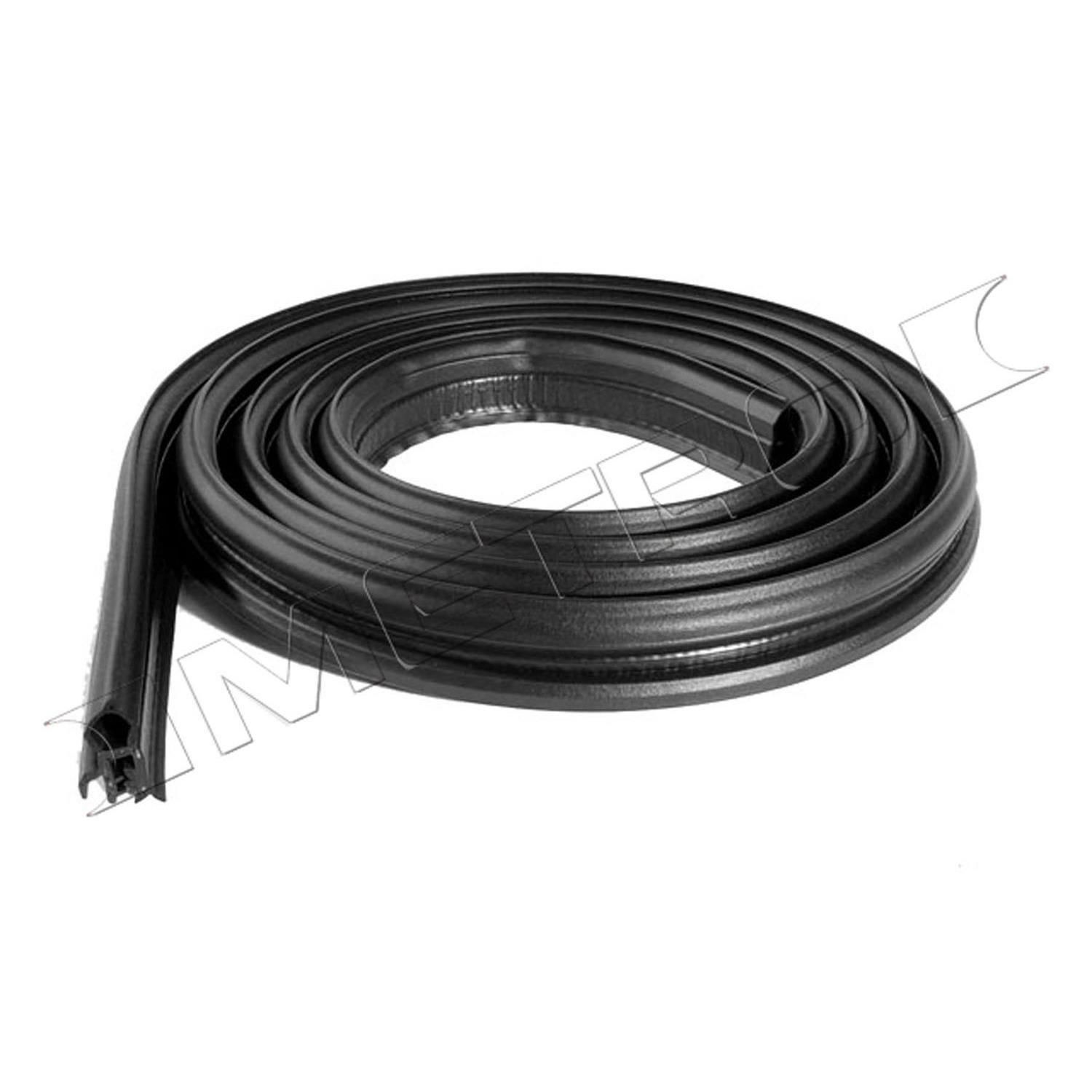 Metro Trunk Lid Seal (Weatherstrip) TK70