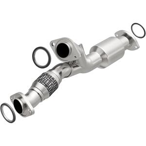 MagnaFlow Exhaust Products Direct-Fit CARB Catalytic Converter 444335