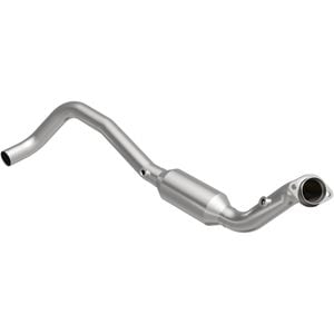 MagnaFlow Exhaust Products Direct-Fit CARB Catalytic Converter 4651596 for Dodge Ram 1500
