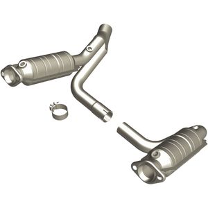MagnaFlow OEM Grade Federal EPA Compliant Direct Fit Catalytic Converter 49463 for Dodge Dakota