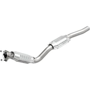 MagnaFlow OEM Grade Federal EPA Compliant Direct Fit Catalytic Converter 49669 for Dodge Ram 1500