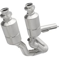 MagnaFlow OEM Grade Federal EPA Compliant Direct Fit Catalytic Converter 49744 for 2003 Jeep Grand Cherokee