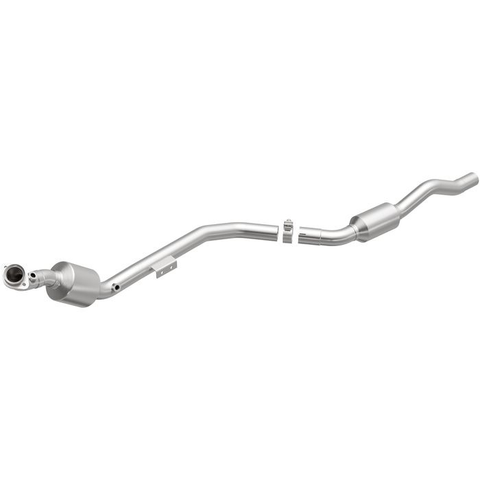 MagnaFlow OEM Grade Federal EPA Compliant Direct Fit Catalytic Converter  51645