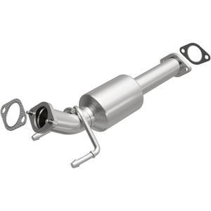 MagnaFlow OEM Grade Federal EPA Compliant Direct Fit Catalytic Converter 52421 for Chevrolet Sonic