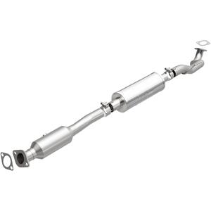 MagnaFlow Exhaust Products Direct-Fit OEM Grade Federal Catalytic ...