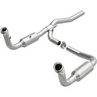 MagnaFlow Direct Fit CARB Catalytic Converter 5551187 for Jeep Liberty