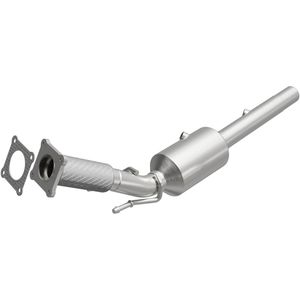 MagnaFlow Exhaust Products Direct-Fit CARB Grade Catalytic Converter 5661377 for Volkswagen Beetle
