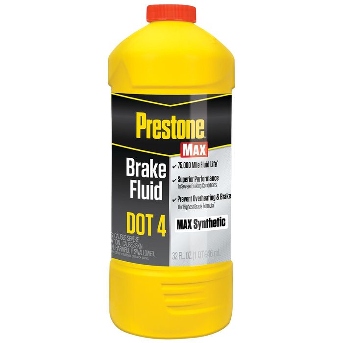 Prestone® DOT 4 Brake Fluid 355mL, Prevents overheating, brake fading and  exceeds DOT 4 standard requirements. 