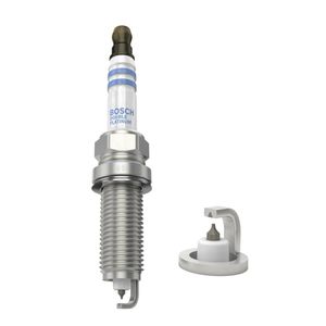 Bujia Bosch Double Platinum 8121 for Nissan/Datsun Rogue
